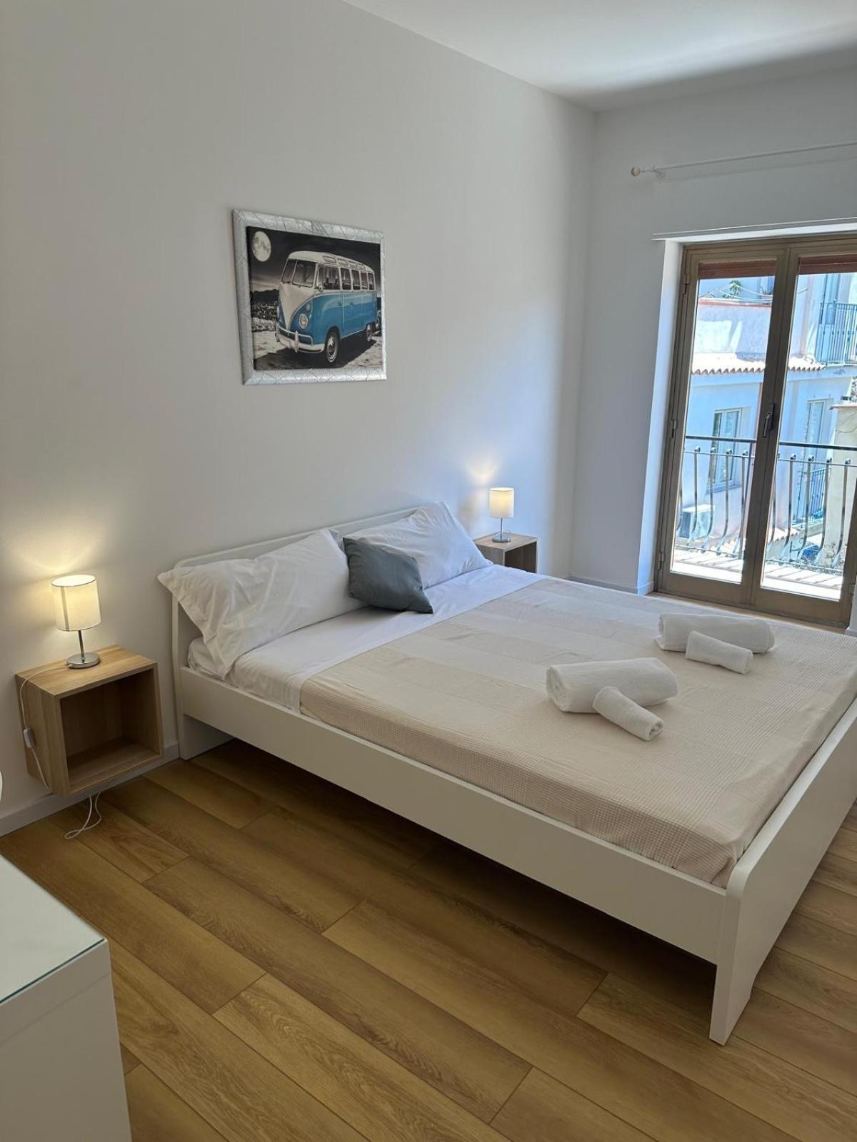 We Home Taormina Center With Parking Экстерьер фото