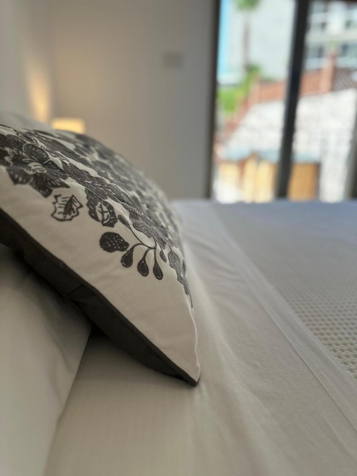 We Home Taormina Center With Parking Экстерьер фото