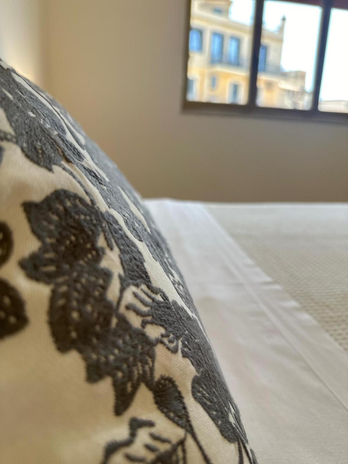 We Home Taormina Center With Parking Экстерьер фото