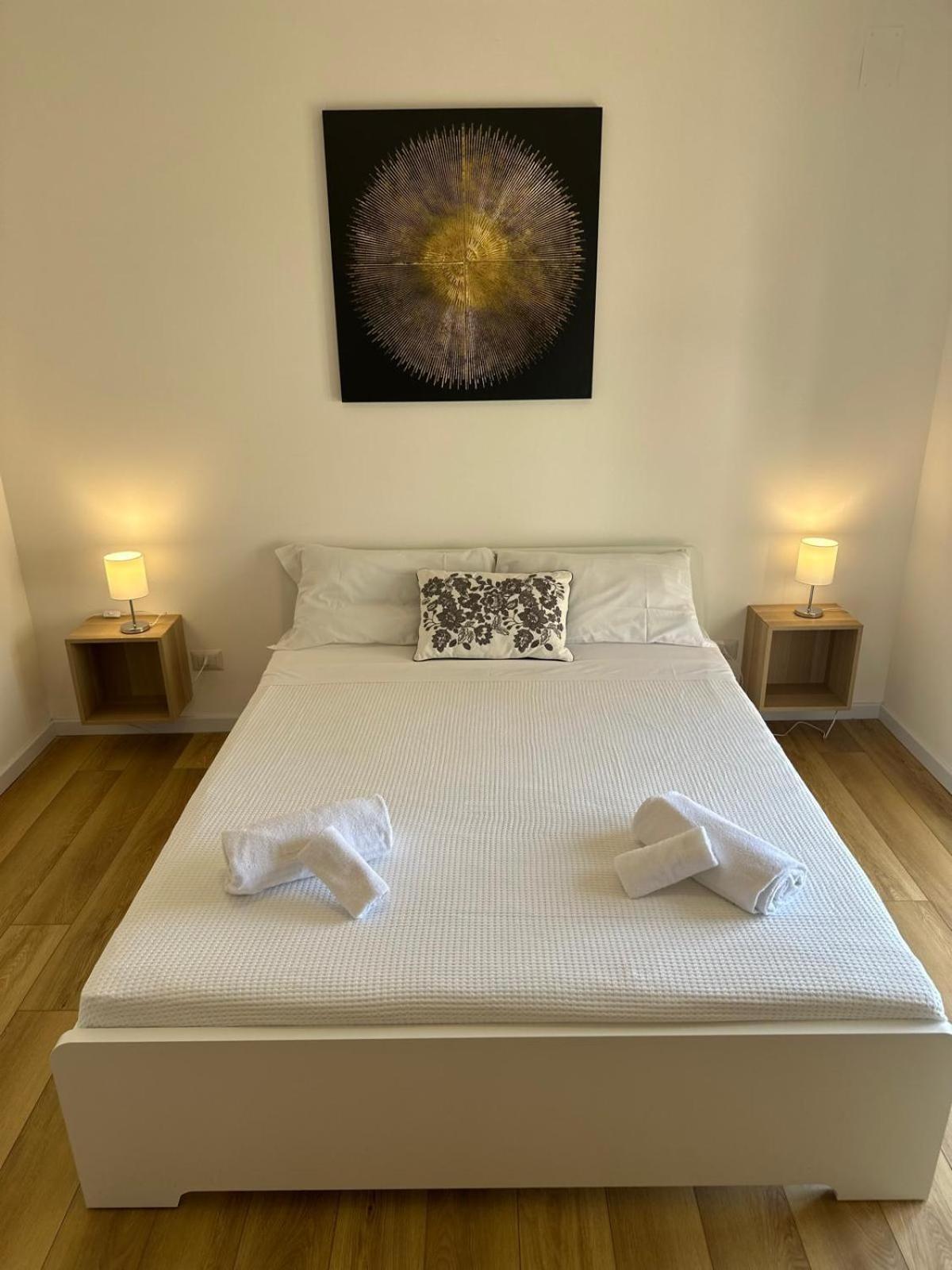 We Home Taormina Center With Parking Экстерьер фото